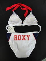 0870【本州のみ送料無料】ROXY ロキシー　水着　ビキニ　未着用品　定価￥9345　Mサイズ　ミニナイロンバッグ付き_画像2