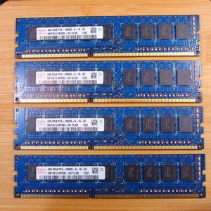 hynix PC3-10600E HMT351U7BFR8C-H9 (DDR3-1333) ECCメモリ 4GB×4 計16GB 取り外し品 ジャンク扱いでお願いします