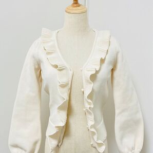 トゥービーバイアニエスベー カーディガン 秋服 冬服 伊勢丹