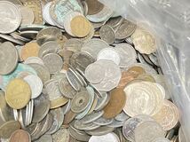 外国コインがメイン　古銭　まとめて約11kgセット　アジア　ヨーロッパなど　日本のコインも入ってます　大量　雑銭　海外_画像4
