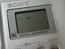 2007年 SONY MZ-B10 ソニー ポータブル MD レコーダー MDLP MD録音再生 ウォークマン 当時物/ビンテージ アンティーク レトロ 家電 雑貨/QH_画像8