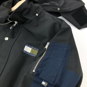 良好◆TOMMY HILFIGER トミーヒルフィガー フーデッドブルゾン L◆ ブラック/ネイビー メンズ ボアライナー付き アウター MW21229 コートの画像3