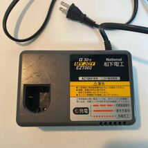 ★送料無料★中古品★松下電工★充電器　EZT002 National ナショナル パナソニック Panasonic 動作品_画像5