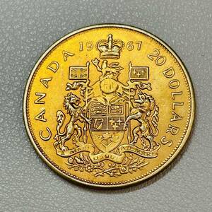 カナダ 硬貨 古銭 英連邦 1967年 エリザベス二世 カナダ建国 100 周年記念 国章 「海から海へ」銘 銅幣 記念幣 コイン 重6.96g