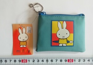  Miffy coin case A