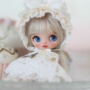 。 *☆Mary Dolly × bonbon poupee ☆*。小さなお姫様 カスタム プチブライス 本体+アウトフィットセット ミニチュア petite blytheの画像5