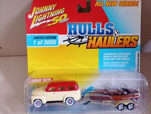 ジョニーライトニングHULLS　HAULERSリミテッドエディション1950Chevyボート牽引車未開封新品