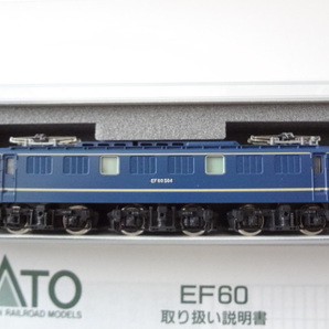 美品★KATO 3025 JR EF60 500 特急色 電気機関車 ライト点灯・走行動作確認済み 取説付き 鉄道模型 Nゲージ カトー 送料350円の画像2