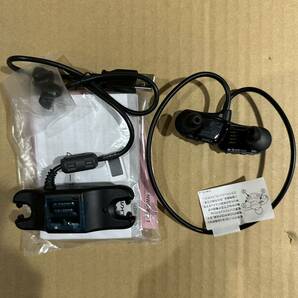 SONY NWD-W273 デジタルミュージックプレイヤー ソニー ヘッドホン一体型ウォークマン 防水 USB充電器付き WALKMANの画像1