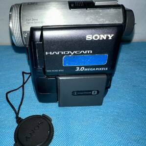 SONY ソニー ハンディカム DCR-PC350 デジタルビデオカメラ miniDVカム ミニDVムービー バッテリー付き 録画、再生確認済み ④60の画像1