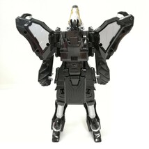 32 バンダイ 魔法戦隊マジレンジャー 魔神合体 DXウルカイザーウルザード 変形 ロボット ホビー おもちゃ 高さ約26.5cm ジャンク_画像3