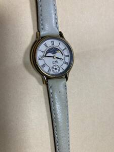 ALBA old wristwatch lady's moon phase? Seiko Alba SEIKO ②