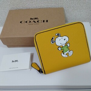 COACH xスヌーピー ピーナッツ コラボ コーチ 二つ折り財布 