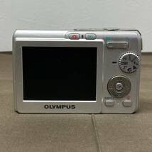 ●【MH-6767】中古品 OLYMPUS オリンパス FE-190 コンパクトデジカメ 充電器付属 コンデジ カメラ【レタパプラス可能】_画像2