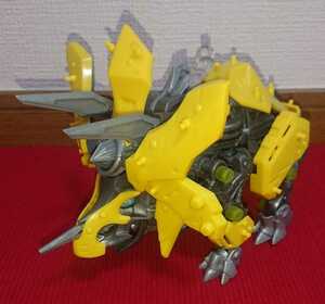 ゾイドワイルド トリケラドゴス ZOIDS 組立済み