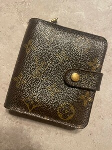 LOUIS VUITTON ルイヴィトン モノグラム コンパクトジップ 二つ折り財布 財布　レディース　シリアルあり