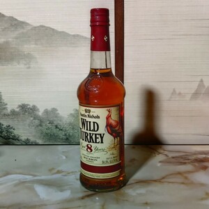 ワイルドターキー8年 WILD TURKEY　バーボンウイスキー