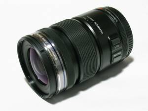 オリンパス OLYMPUS M.ZUIKO DIGITAL ED 12-50mm F3.5-6.3 EZ ブラック 中古良品 フード/フィルター付 シリアル番号末尾3桁ゾロ目(555)