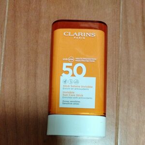 値下げクラランス インビジブル サンケア スティック CLARINS