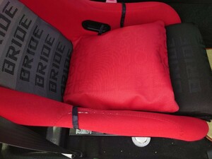 シート生地 座布団　腰当て　赤　両面ロゴ入り　　スポコン　 ドリフト　ゼロヨン　カスタムカー　JDM　RECARO