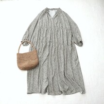 【即決】美品*1.3万 ジャーナルスタンダード レリューム｜ボタニカル柄♪ロングワンピース （JOURNAL STANDARD relume ）_画像3