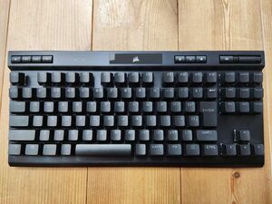 Corsair K70 RGB TKL 銀軸