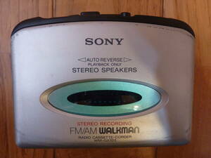 SONY ソニー WM-GX323 FM/AM WALKMAN 中古品 ウォークマン 専用ケース付き 昭和レトロ アンティーク