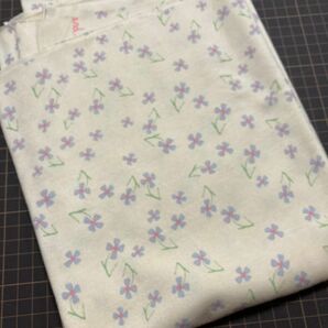 maple and a fabric 天竺ニット　花