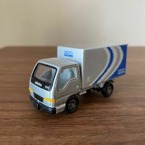 TOMICA トミカ No.83 いすゞ エルフ 佐川急便 2001 廃番 TOMY ISUZU ELF SAGAWA-EXP トミー