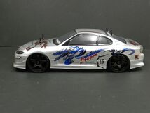 ☆Li-ionバッテリー☆ 2.4GHz 1/10 ドリフトラジコンカー Ｓ15 シルビア タイプ 銀/青【ターボ機能付き・塗装済み完成品・フルセット】_画像4