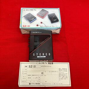 [CROWN cassette player SZ-31] red retro electric equipment [B10-2③]0306