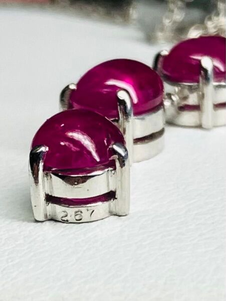 (PP-193)PT3個付きカボッションルビーペンダント(2,67ct)