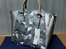 ディズニー DOONEY＆BOURKE ドゥーニー＆バーク トートバッグ ディズニーストア TDR店 ミッキー ミニー 100周年 ピノキオ スティッチ_画像2