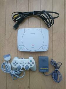 中古ゲーム機★SONY PSone 本体(SCPH-100) 専用ACアダプター コントローラー AVケーブル セット 読み込み不可 ジャンク プレイステーション