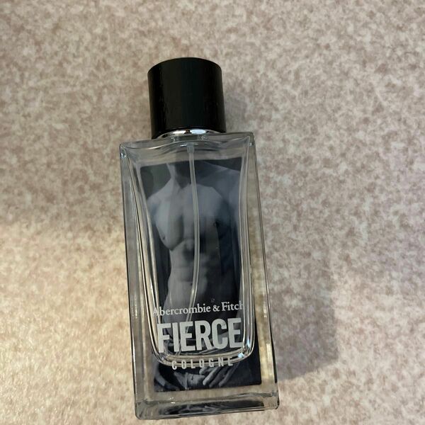 アバクロンビー フィッチ Abercrombie Fitch 香水空瓶　 FIERCE フィアース