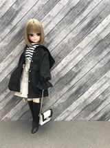 ＊Soran＊ リカちゃん　ピュアニーモ　ハンドメイド　２２cm お洋服セット　マウンテンパーカー　スカート　トップス　バッグ_画像4