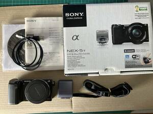 SONY 　NEX-5T　極上品　ショット数３４００位　元箱　付属品付き