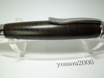 硬く強靭　縞黒檀 木製ボールペン　パーカータイプ芯_画像2