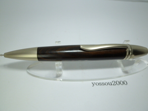 硬く強靭　縞黒檀 木製ボールペン　パーカータイプ芯