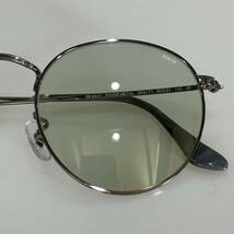 良品◇イタリア製レイバン ラウンドメタル 50㎜ グリーン調光 RB3447-004/T1 Ray-Ban グリーンチェンジャブル_画像8