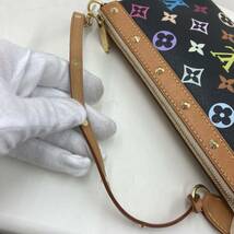 355 LOUIS VUITTON ルイヴィトン マルチカラー モノグラム アクセソワール ポーチ ポシェット M92648 ハンドバッグ ブラック_画像5