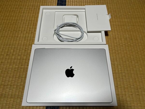 美品　MacBook Pro 2021 14インチ　M1 Pro 16GB/512GB 英語（US）キーボード　MKGR3JA/A