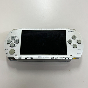 ☆【ジャンク】SONY プレイステーション・ポータブル（PSP-1000）シルバー 本体のみ バッテリー無し 動作・通電未確認☆N03-236s