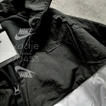 新品 正規品 NIKE ナイキ 両面 ビッグスウッシュ BIG SWOOSH ナイロン ジャケット ウィンドブレーカー 黒 ブラック 白 ロゴ刺繍 2XL XXL_画像3