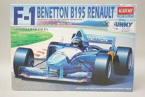 ★ Academy アカデミー 1/20 F-1 BENETTON ベネトン B195 RENAULT ルノー CA136 プラモデル 1564