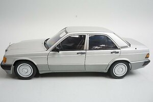 AUTOart オートアート 1/18 MERCEDES BENZ メルセデスベンツ 190E 2.0 ブリリアントシルバーメタリック 76134