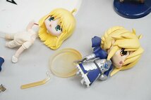 ★ ねんどろいどぷち セイバー 水着 / パジャマ / バイク / メイド / へたれセイバー ライオン などフィギュアセット ※ジャンク_画像8