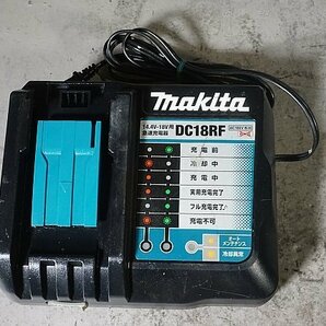 ◎ makita マキタ 18V 充電式タッカ 充電器 バッテリー２個 ケース付き DC18RF BL1860B ※ジャンク品 ST312Dの画像6