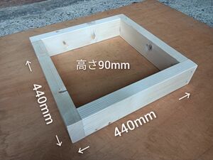 【大】自転車、オートバイのタイヤ交換用木枠台座 440mm 角　16インチから21インチ用