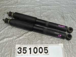 ジムニー　ABA-JB23W 左右フロントショック 41600-81A01 351005